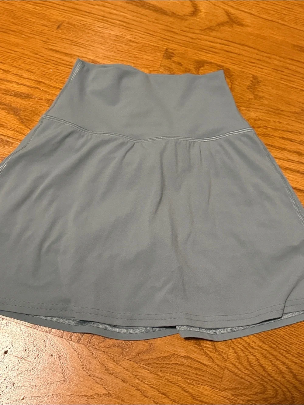 Lululemon Girls athletica Shorts in Dusty Teal